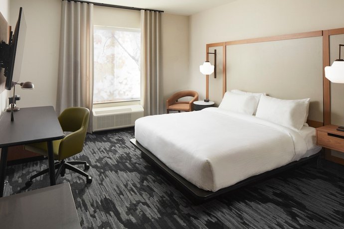 Imagen de la habitación del Hotel Fairfield Inn And Suites By Marriott Stony Creek. Foto 7