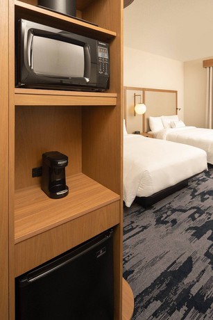 Imagen de la habitación del Hotel Fairfield Inn And Suites By Marriott Stony Creek. Foto 9