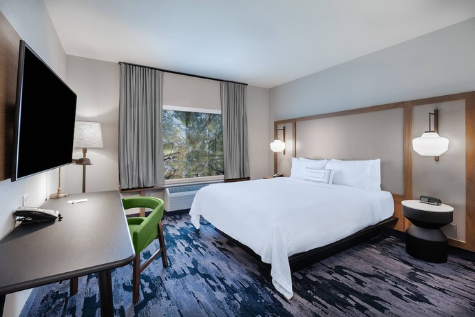 Imagen de la habitación del Hotel Fairfield Inn And Suites By Marriott Tulsa Catoosa. Foto 6