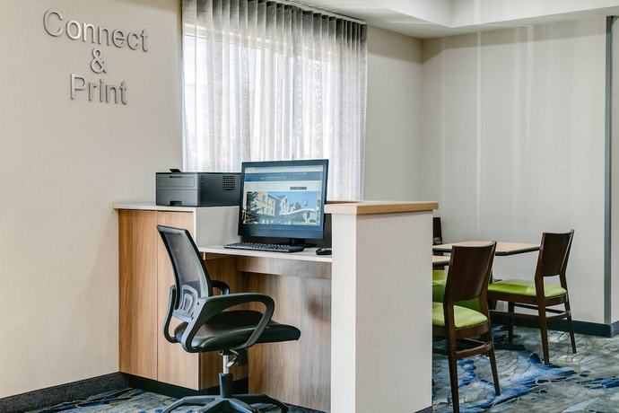 Imagen de los interiores del Hotel Fairfield Inn And Suites By Marriott Tulsa Central. Foto 19