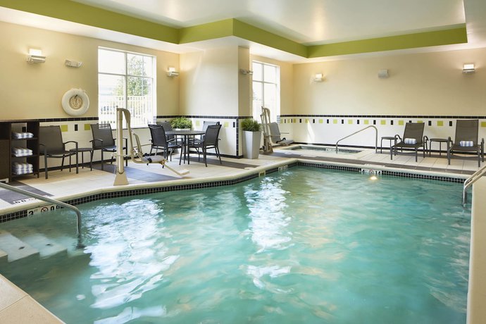 Imagen de la piscina del Hotel Fairfield Inn And Suites Columbus Polaris. Foto 20