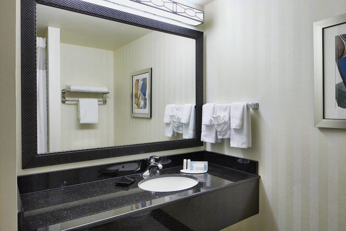 Imagen de la habitación del Hotel Fairfield Inn And Suites Columbus Polaris. Foto 7