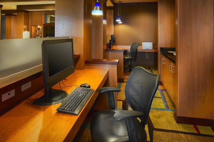 Imagen de los interiores del Hotel Fairfield Inn And Suites Columbus Polaris. Foto 15