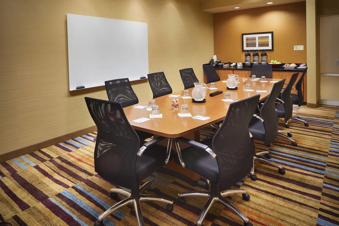 Imagen de los interiores del Hotel Fairfield Inn And Suites Columbus Polaris. Foto 17