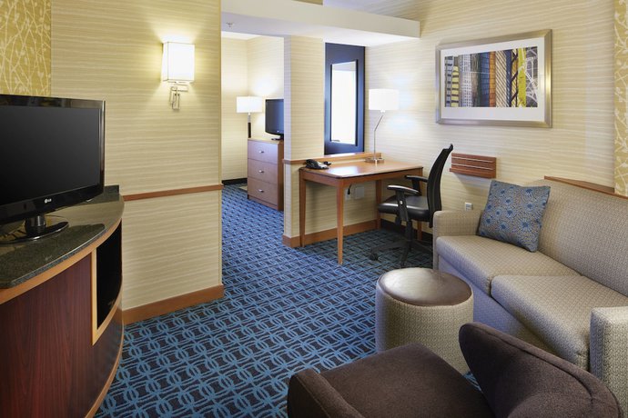 Imagen de la habitación del Hotel Fairfield Inn And Suites Columbus Polaris. Foto 10