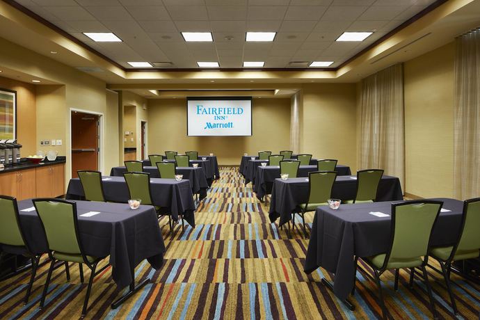Imagen de los interiores del Hotel Fairfield Inn And Suites Columbus Polaris. Foto 19