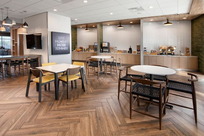 Imagen del bar/restaurante del Hotel Fairfield Inn And Suites Dallas East. Foto 4
