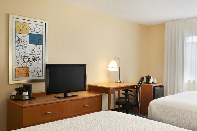 Imagen de la habitación del Hotel Fairfield Inn And Suites Dallas Plano. Foto 10