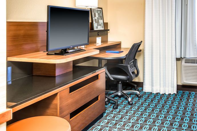 Imagen de la habitación del Hotel Fairfield Inn And Suites Jacksonville Airport. Foto 8