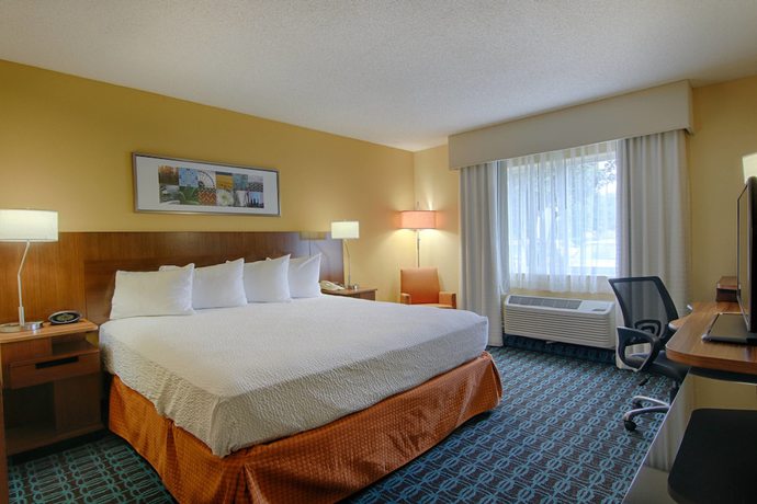 Imagen de la habitación del Hotel Fairfield Inn And Suites Jacksonville Airport. Foto 9