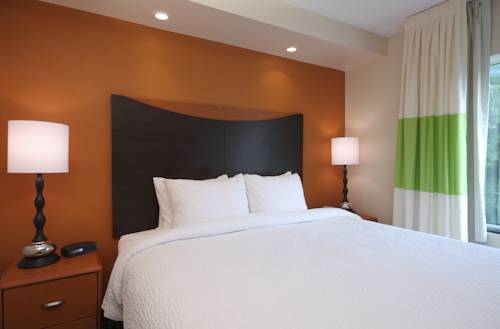 Imagen de la habitación del Hotel Fairfield Inn And Suites Lake Charles Sulphur. Foto 10