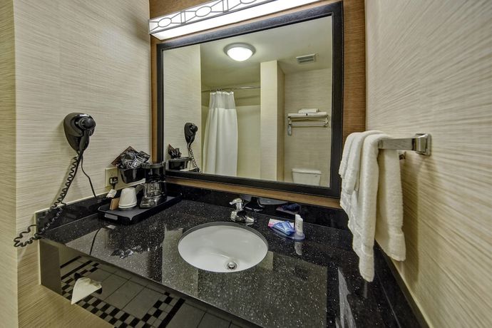Imagen de la habitación del Hotel Fairfield Inn And Suites Oklahoma City Airport. Foto 9