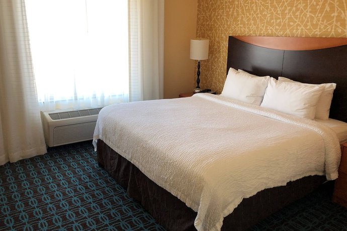 Imagen de la habitación del Hotel Fairfield Inn And Suites Oklahoma City Airport. Foto 16