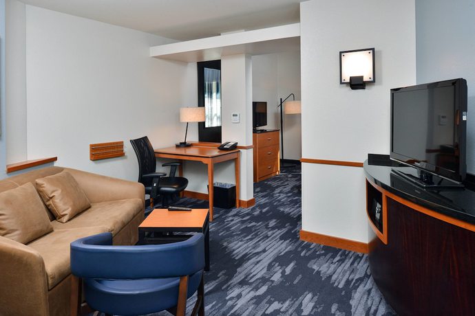 Imagen de la habitación del Hotel Fairfield Inn And Suites Santa Cruz - Capitola. Foto 1