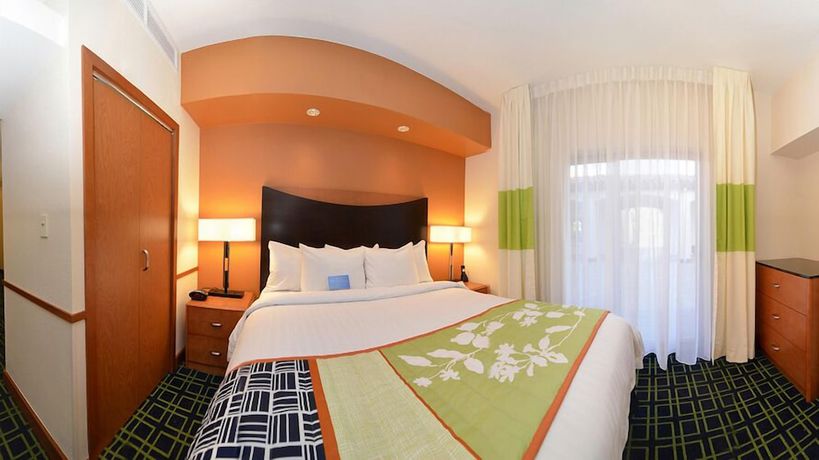 Imagen de la habitación del Hotel Fairfield Inn And Suites Santa Cruz - Capitola. Foto 7