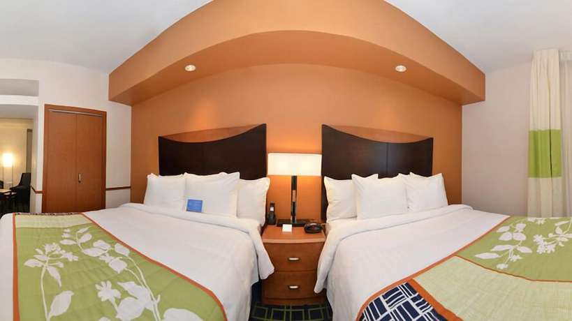 Imagen de la habitación del Hotel Fairfield Inn And Suites Santa Cruz - Capitola. Foto 12