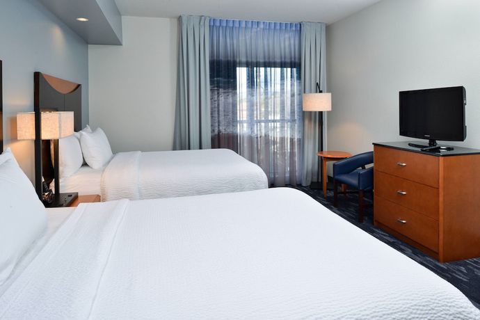 Imagen de la habitación del Hotel Fairfield Inn And Suites Santa Cruz - Capitola. Foto 14