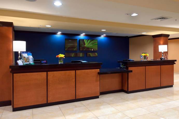 Imagen de los interiores del Hotel Fairfield Inn And Suites Tallahassee Central. Foto 15