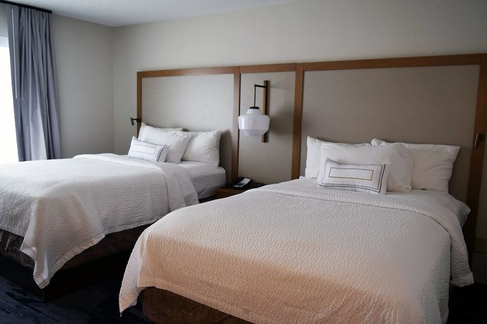 Imagen de la habitación del Hotel Fairfield Inn And Suites Youngstown Austintown. Foto 6