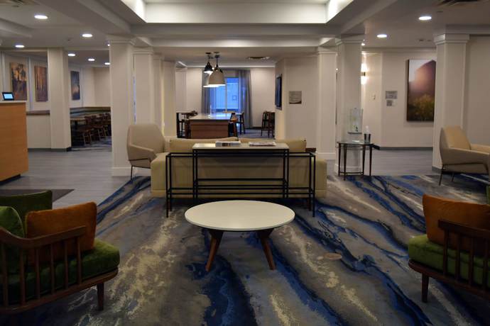 Imagen de los interiores del Hotel Fairfield Inn And Suites Youngstown Austintown. Foto 15