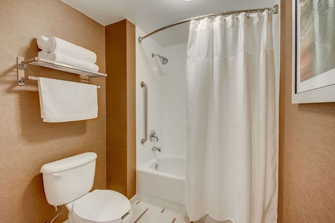 Imagen de la habitación del Hotel Fairfield Inn By Marriott Boston Tewksbury/andover. Foto 10