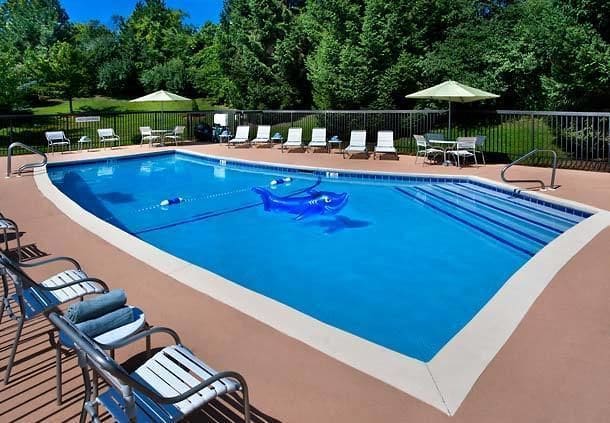 Imagen de la piscina del Hotel Fairfield Inn By Marriott Boston Tewksbury/andover. Foto 20