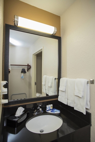 Imagen de la habitación del Hotel Fairfield Inn By Marriott Charlotte Mooresville. Foto 10