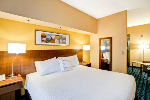 Imagen de la habitación del Hotel Fairfield Inn By Marriott Christiansburg. Foto 15