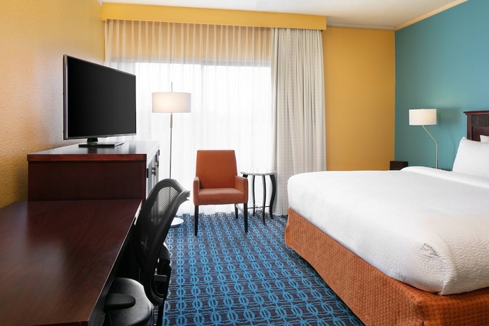 Imagen de la habitación del Hotel Fairfield Inn By Marriott Cincinnati North Sharonville. Foto 4