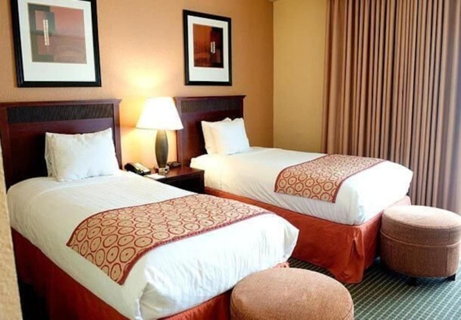Imagen de la habitación del Hotel Fairfield Inn By Marriott Cincinnati North Sharonville. Foto 11