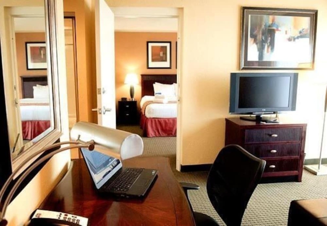 Imagen de la habitación del Hotel Fairfield Inn By Marriott Cincinnati North Sharonville. Foto 12
