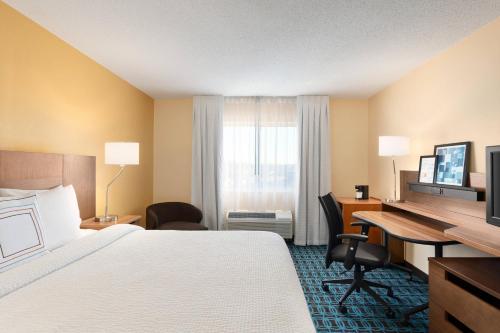 Imagen de la habitación del Hotel Fairfield Inn By Marriott Deptford. Foto 15