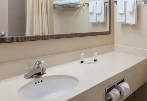 Imagen de la habitación del Hotel Fairfield Inn By Marriott Dothan. Foto 8