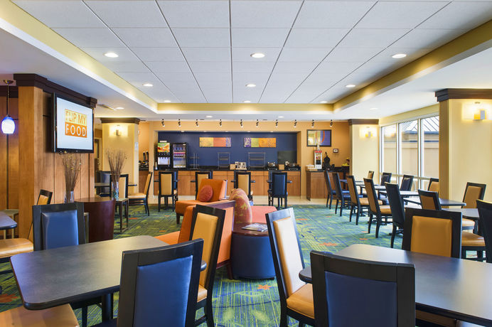 Imagen de los interiores del Hotel Fairfield Inn By Marriott Evansville East. Foto 9