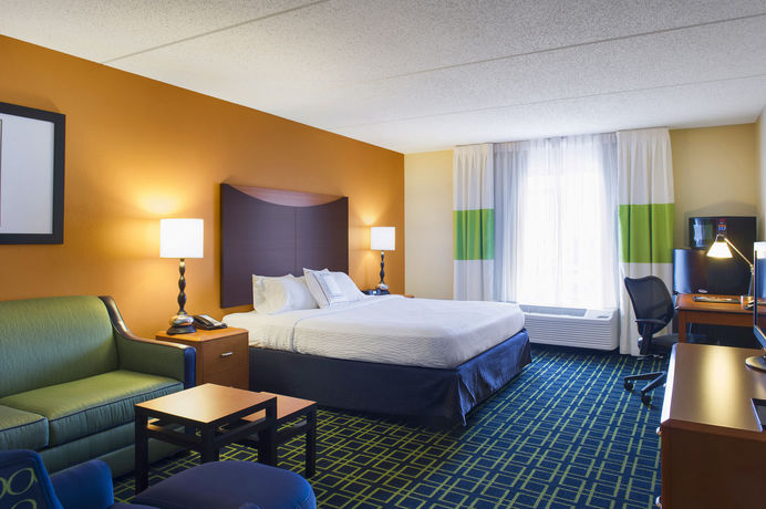 Imagen de los interiores del Hotel Fairfield Inn By Marriott Evansville East. Foto 16