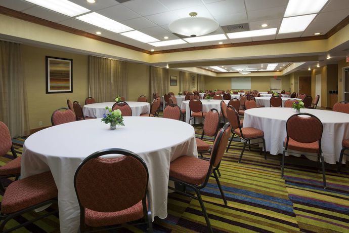 Imagen de los interiores del Hotel Fairfield Inn By Marriott Evansville West. Foto 6