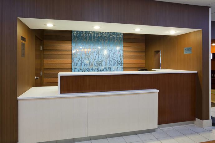 Imagen de los interiores del Hotel Fairfield Inn By Marriott Evansville West. Foto 9