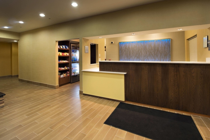 Imagen de los interiores del Hotel Fairfield Inn By Marriott Huntsville. Foto 11