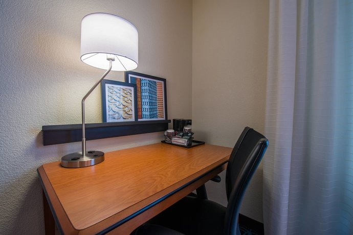 Imagen de la habitación del Hotel Fairfield Inn By Marriott Indianapolis Northwest. Foto 10