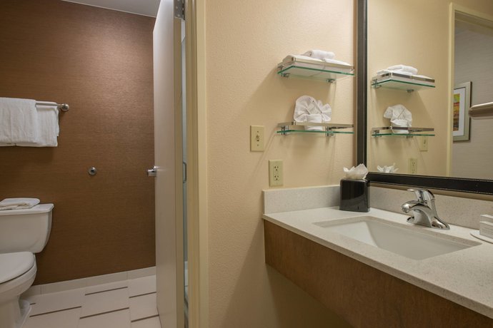 Imagen de la habitación del Hotel Fairfield Inn By Marriott Indianapolis Northwest. Foto 13