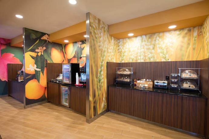 Imagen del bar/restaurante del Hotel Fairfield Inn By Marriott Indianapolis Northwest. Foto 7