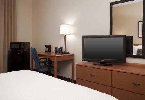 Imagen de la habitación del Hotel Fairfield Inn By Marriott Joliet South. Foto 3