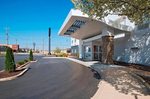 Imagen general del Hotel Fairfield Inn By Marriott Joplin. Foto 2