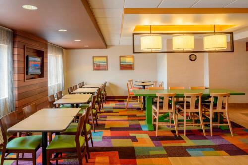 Imagen general del Hotel Fairfield Inn By Marriott Joplin. Foto 10