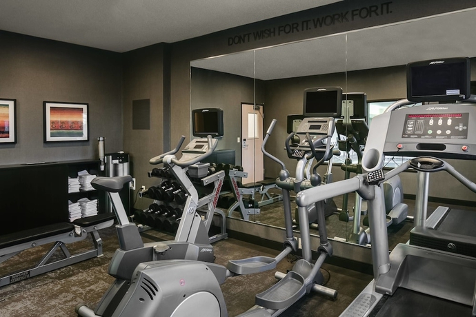 Imagen de los interiores del Hotel Fairfield Inn By Marriott Kansas City Airport. Foto 14