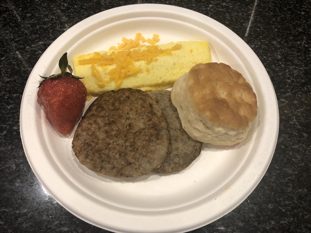 Imagen del bar/restaurante del Hotel Fairfield Inn By Marriott Kansas City Airport. Foto 4