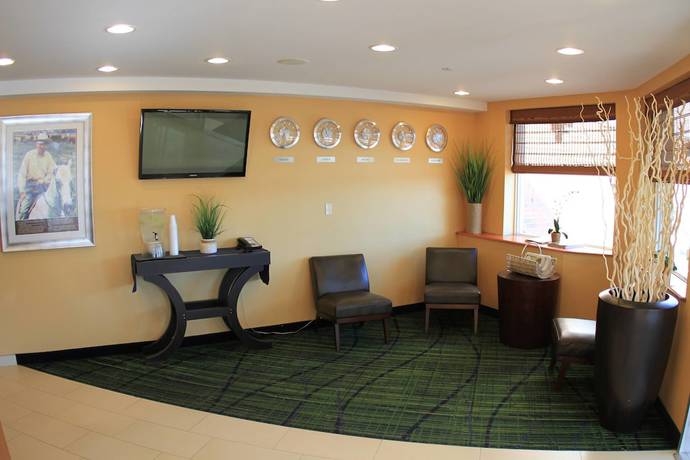 Imagen de los interiores del Hotel Fairfield Inn By Marriott Laguardia Airport/flushing. Foto 16