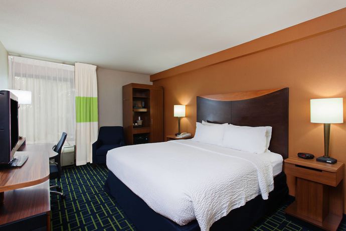 Imagen de la habitación del Hotel Fairfield Inn By Marriott Mission Viejo / Orange County. Foto 6
