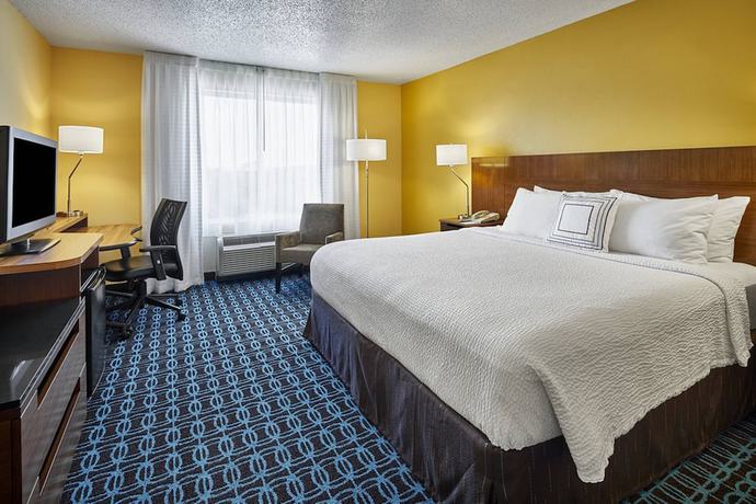 Imagen de la habitación del Hotel Fairfield Inn By Marriott Myrtle Beach Broadway At The Beach. Foto 13