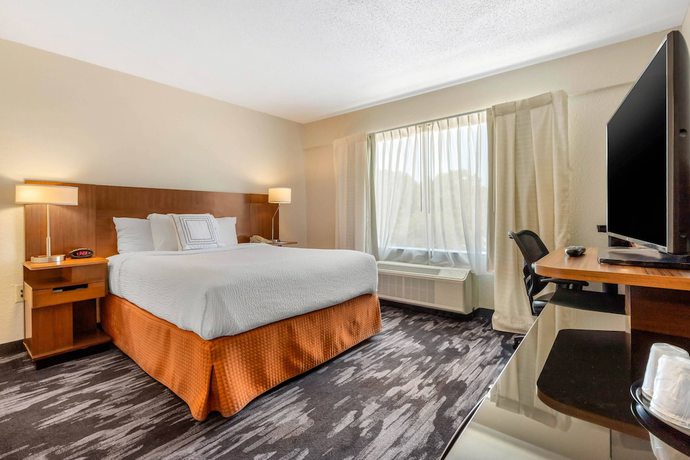 Imagen de la habitación del Hotel Fairfield Inn By Marriott Myrtle Beach North. Foto 5